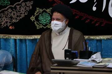سفر یک روزه رئیس دانشگاه علوم پزشکی استان سمنان به شهرستان دامغان 